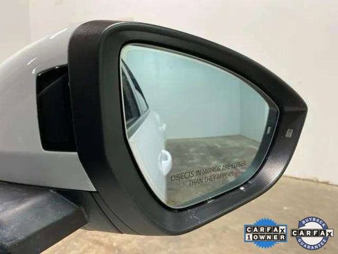 Used 2024 Audi Q8 e-tron Premium image 95