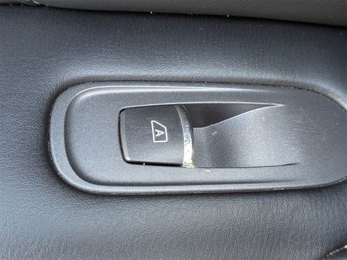 Used 2023 INFINITI QX80 Luxe w/ Cargo Package image 30