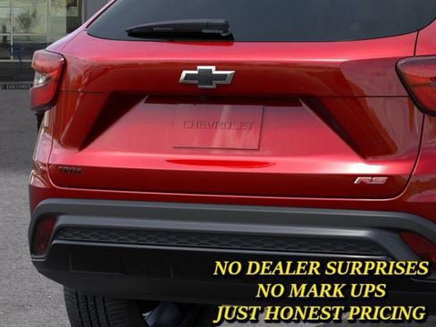 New 2026 Chevrolet Trax RS FWD image 14