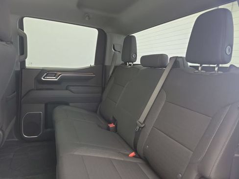 Used 2025 Chevrolet Silverado 1500 LT RWD image 12