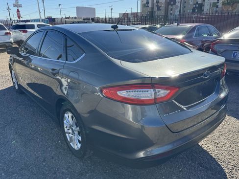 Used 2015 Ford Fusion S image 9