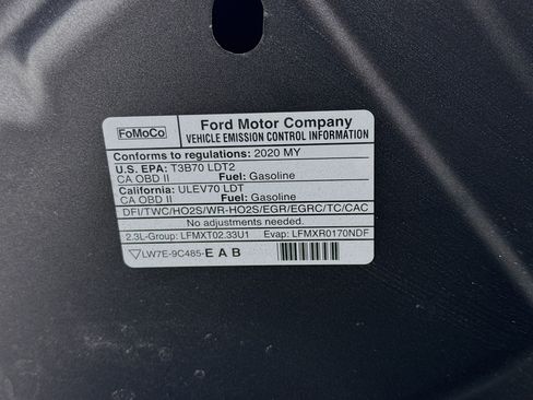 Used 2020 Ford Explorer XLT w/ Equipment Group 202A RWD image 21