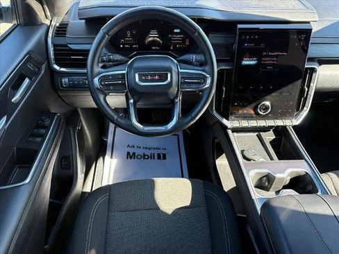 Certified 2025 GMC Acadia Elevation image 6