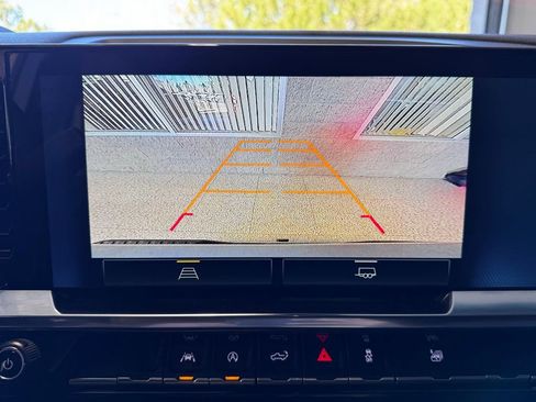 Used 2024 Chevrolet Silverado 1500 RST w/ Protection Package image 30