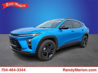 Used 2025 Chevrolet Trax ACTIV w/ Sunroof Package