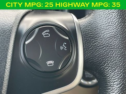 Used 2012 Toyota Camry XLE w/ Leather Pkg FWD image 21