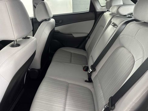 Used 2023 Hyundai Kona SEL image 29