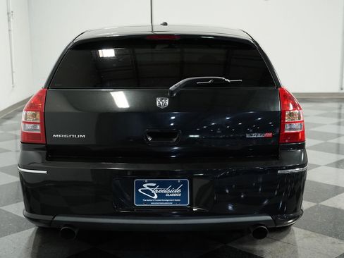 Used 2006 Dodge Magnum SRT8 w/ SRT Option Group III image 9