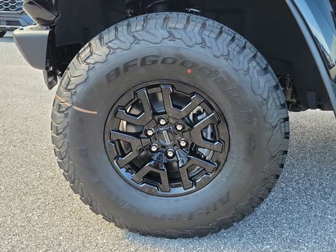 New 2026 Ford Bronco Raptor AWD/4WD image 6