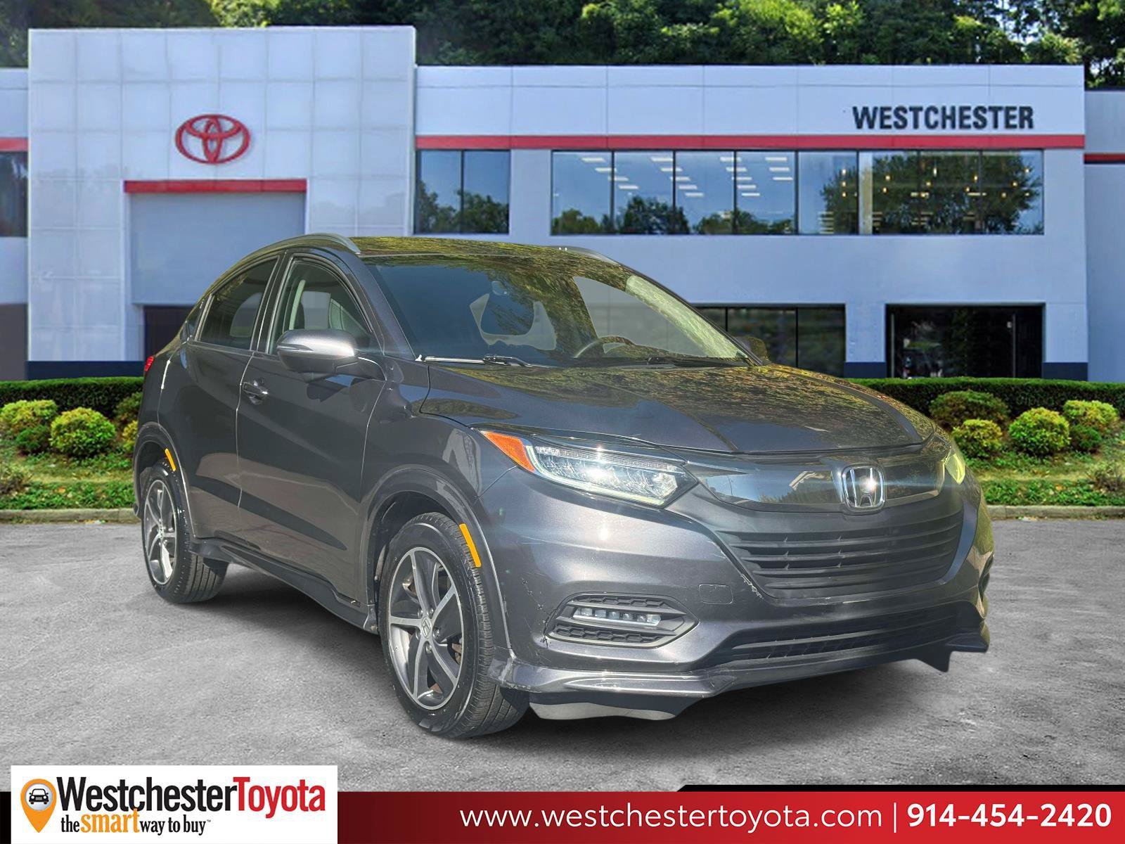 Used 2019 Honda HR-V Touring image 1