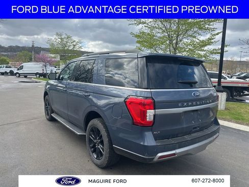 Used 2022 Ford Expedition XLT image 8