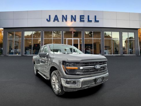 New 2026 Ford F150 XLT w/ XLT Chrome Appearance Package image 2