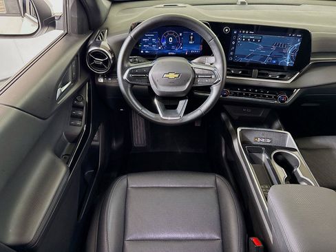 Certified 2025 Chevrolet Equinox LT w/ Convenience Package II FWD image 20