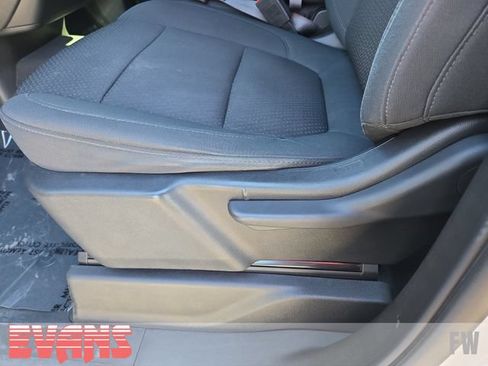 Used 2021 Chevrolet Silverado 1500 Custom Trail Boss AWD/4WD image 20