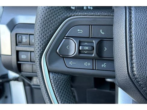 New 2026 Toyota Tacoma TRD Off-Road AWD/4WD image 25