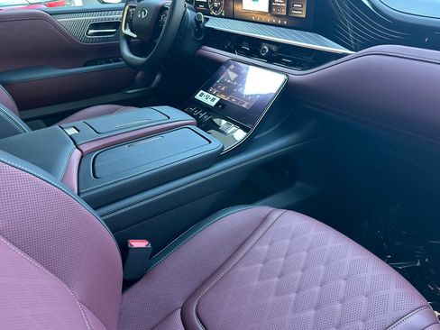 New 2027 INFINITI QX80 Autograph AWD/4WD image 18