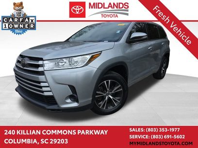 Used 2017 Toyota Highlander LE