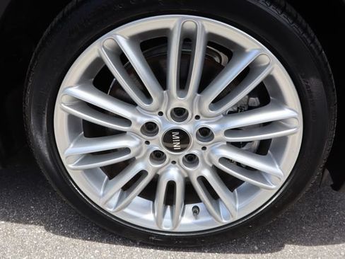 Used 2024 MINI Cooper S FWD image 49