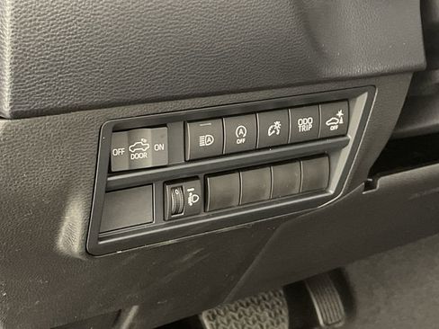 New 2026 Toyota Tundra SR5 image 12