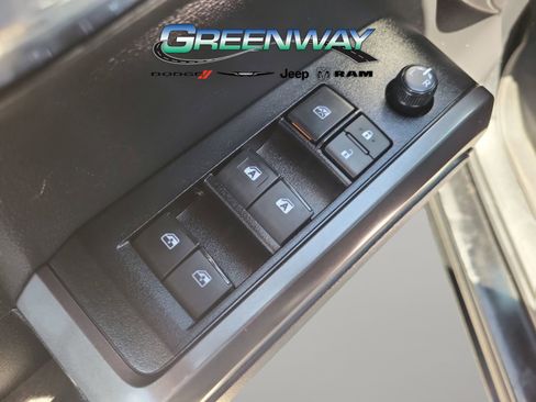 Used 2023 Toyota Tacoma TRD Off-Road w/ TRD Premium Off Road Package AWD/4WD image 21