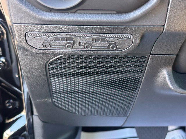 New 2027 Jeep Wrangler Unlimited Sahara AWD/4WD image 19