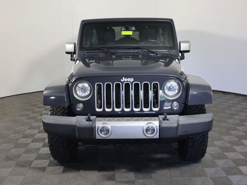 Used 2017 Jeep Wrangler Unlimited Sahara w/ Quick Order Package 24E Chief AWD/4WD image 8