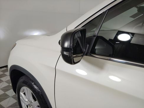 Certified 2017 Honda Pilot LX image 19