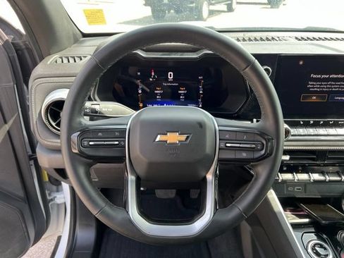 Used 2023 Chevrolet Colorado LT w/ LT Convenience Package II AWD/4WD image 24