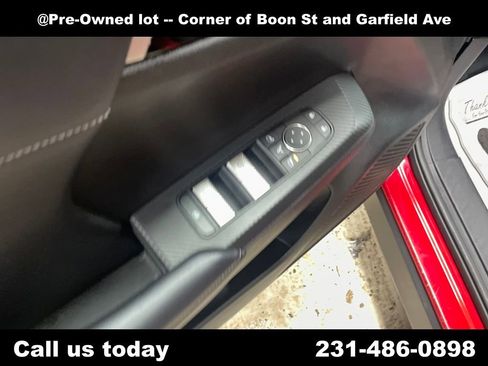 Used 2024 Mitsubishi Outlander SE AWD/4WD image 14