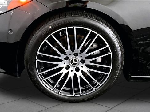 Certified 2024 Mercedes-Benz C 300 4MATIC Sedan image 11