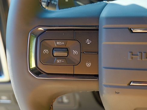 New 2026 GMC Hummer EV 4x4 Crew Cab image 12