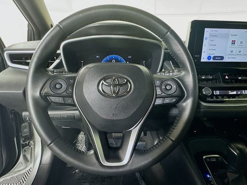 Used 2023 Toyota Corolla XSE FWD image 15