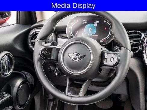 Used 2024 MINI Cooper S FWD image 28
