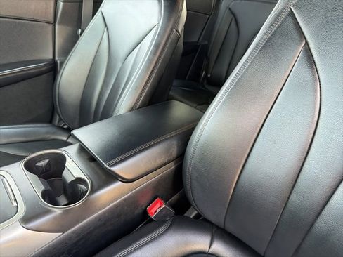 Used 2016 Lincoln MKX Premiere image 20