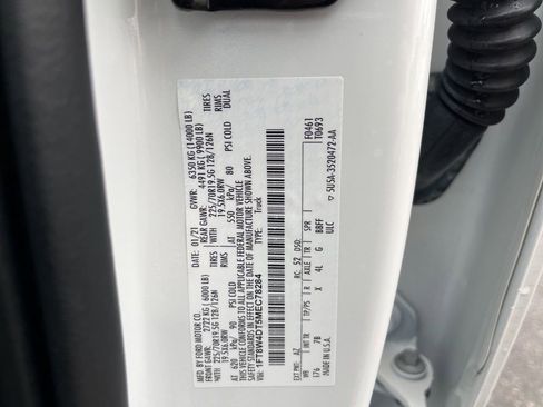 Used 2021 Ford F450 Platinum w/ FX4 Off-Road Package image 24