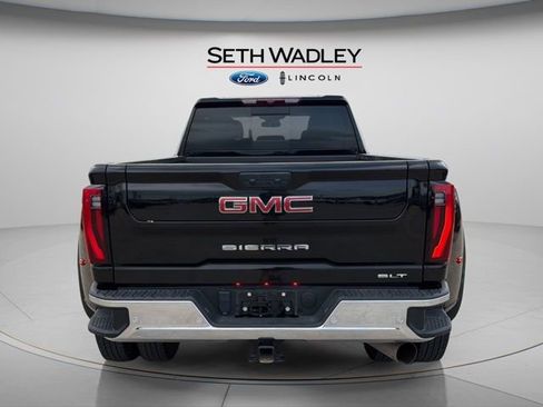 Used 2024 GMC Sierra 3500 SLT w/ SLT Premium Package image 7