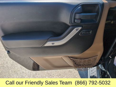 Used 2015 Jeep Wrangler Unlimited Sahara w/ Dual Top Group image 13