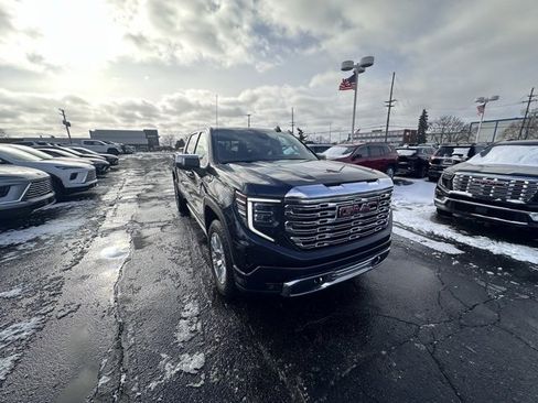 Used 2023 GMC Sierra 1500 Denali w/ Technology Package image 7