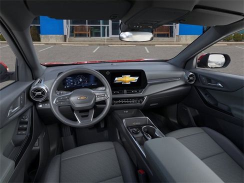 New 2026 Chevrolet Equinox LT w/ Convenience Package II image 15