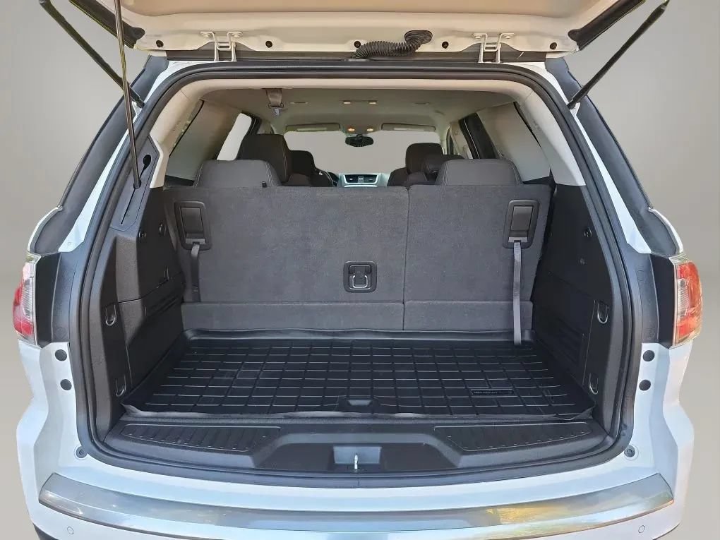 Used 2016 GMC Acadia SLE FWD image 44