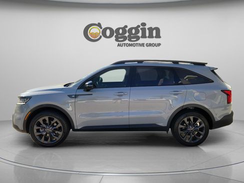 Used 2023 Kia Sorento SX Prestige AWD/4WD image 2
