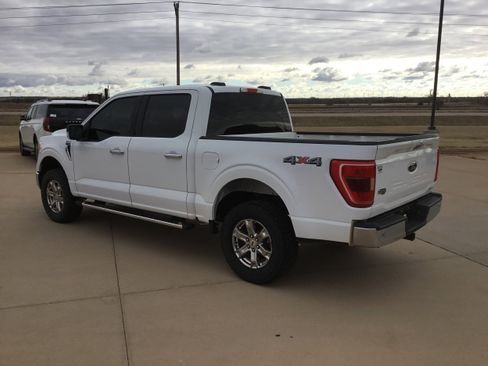 Used 2022 Ford F150 XLT w/ Equipment Group 302A High image 5