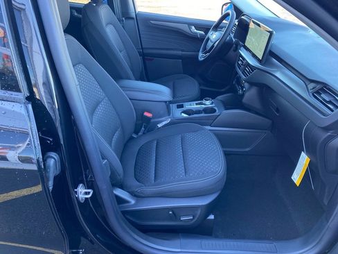 New 2025 Ford Escape Active w/ Active Premium Tech Pack image 16