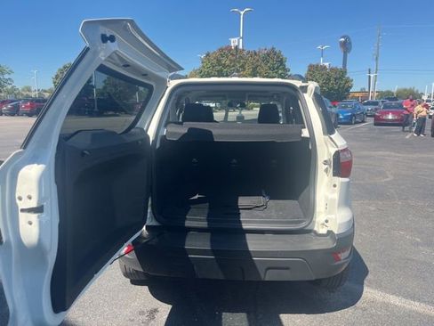 Used 2022 Ford EcoSport SE w/ SE Convenience Package image 11
