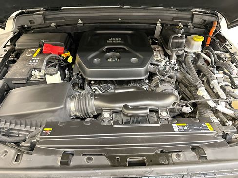 Used 2023 Jeep Wrangler Sahara w/ Safety Group image 34