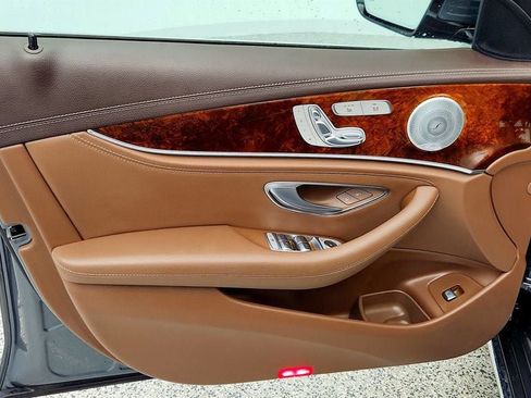 Used 2020 Mercedes-Benz E 450 4MATIC Wagon image 11