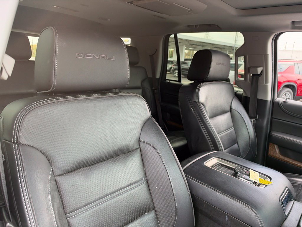 Used 2020 GMC Yukon Denali w/ Denali Ultimate Package AWD/4WD image 11