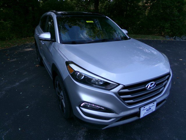 Used 2018 Hyundai Tucson Value w/ Cargo Package AWD/4WD image 2