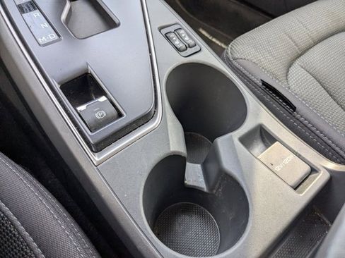 Used 2024 Subaru Crosstrek 2.0i Premium image 21