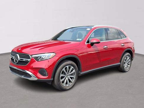 Certified 2026 Mercedes-Benz GLC 300 4MATIC image 1